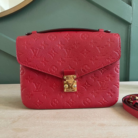 Louis Vuitton Pochette Metis Empreinte Cerise Red - LVLENKA Luxury  Consignment